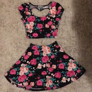 Floral cropped skirt set